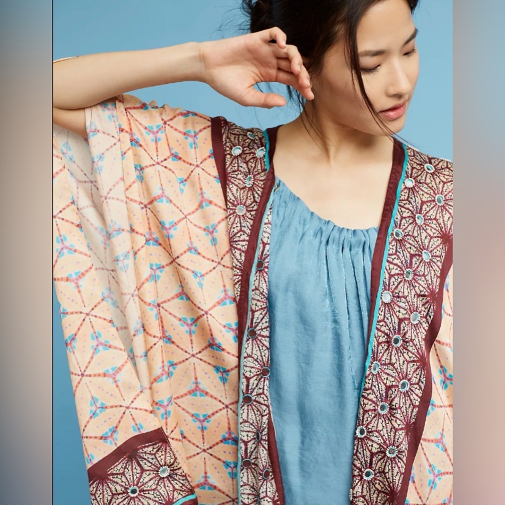 Anthropologie Lynnie silk tasseled kimono. With mirror work embroidery.